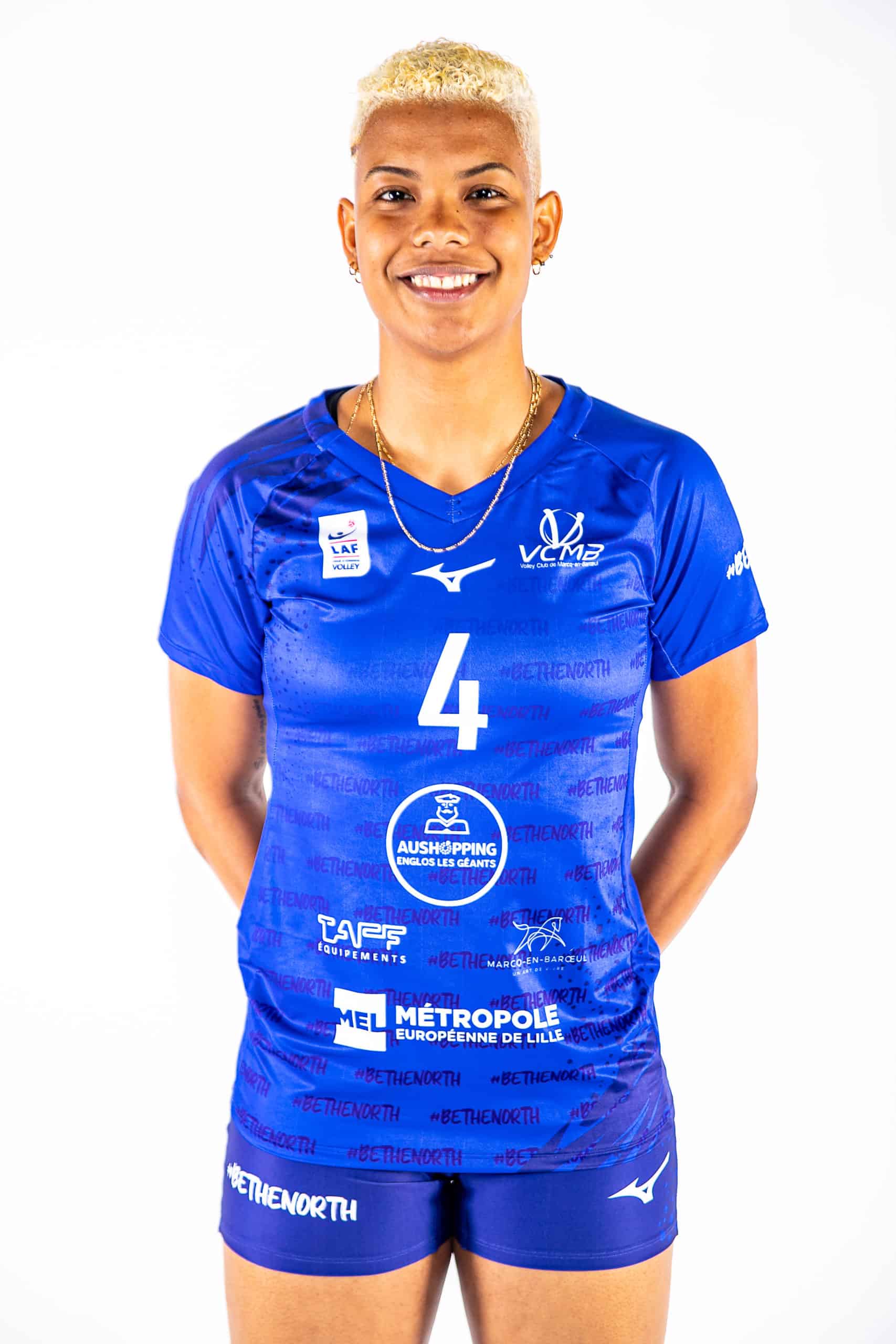 https://www.marcqvolley.com/wp-content/uploads/2022/10/MORELLE-VCMB-2022-20459-scaled.jpg